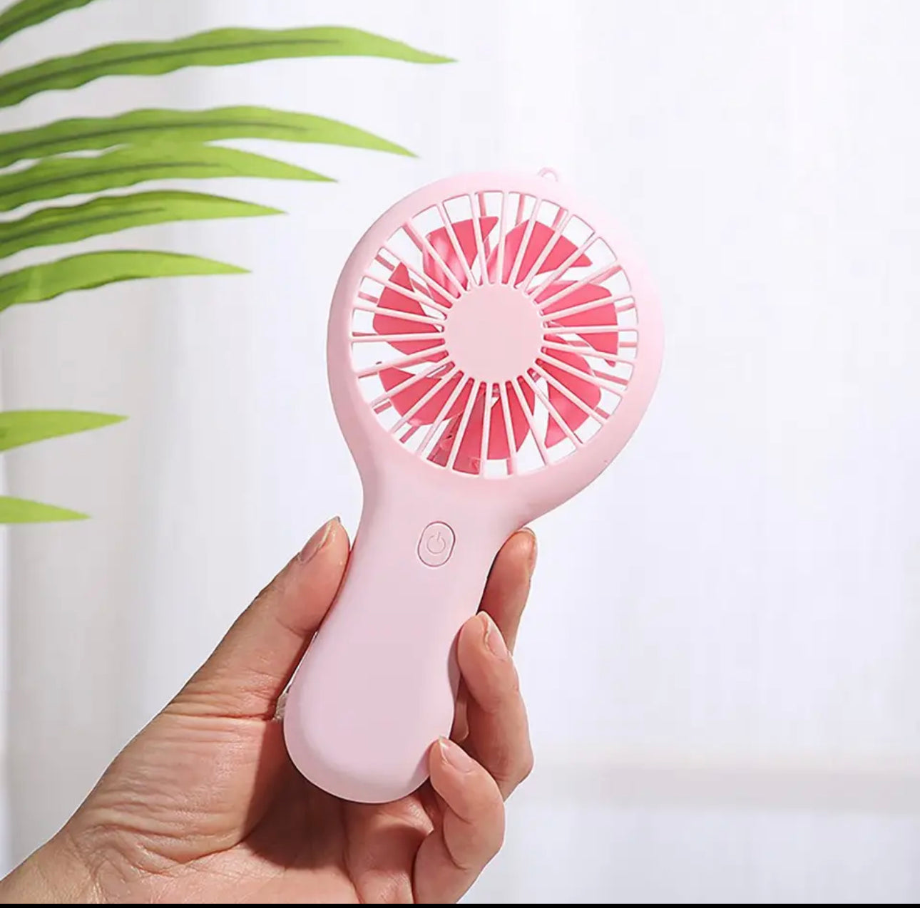 Ventilateur à main rechargeable